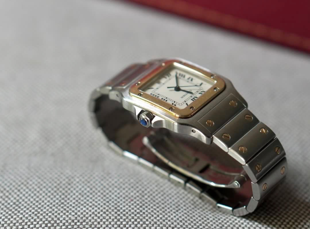 Neo-vintage Cartier Santos Galbee in box