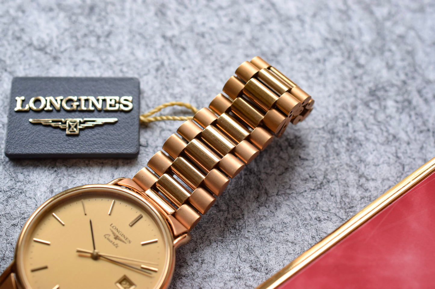 Vintage Longines Quartz Champagne Calendar