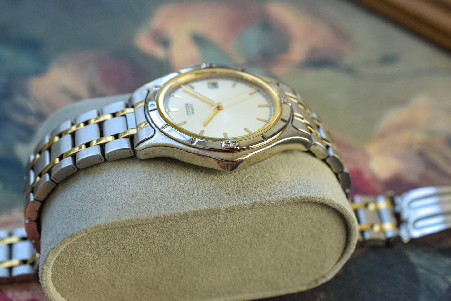 1989 Citizen Two Tone Champagne Dial Calendar