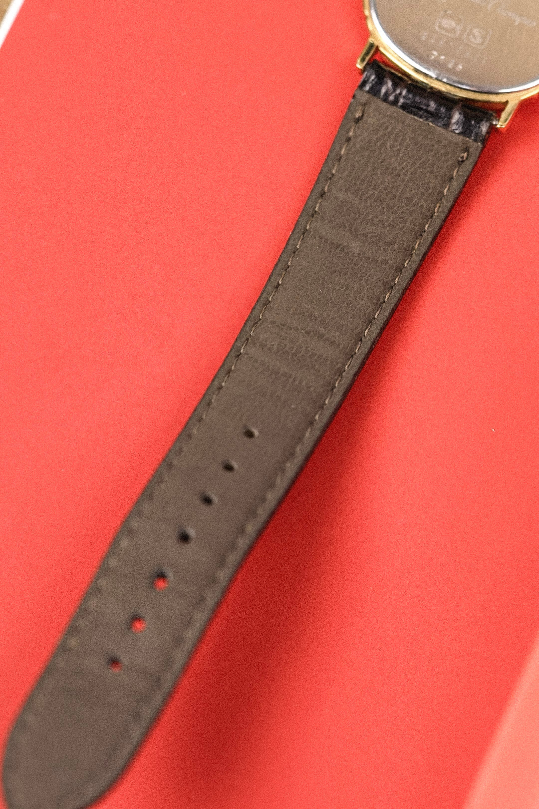 Longines Quartz Les Grandes Classiques Honeycomb Ellipse