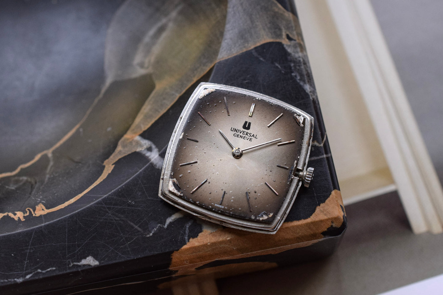 70s Mechanical Universal Geneve Patina TV