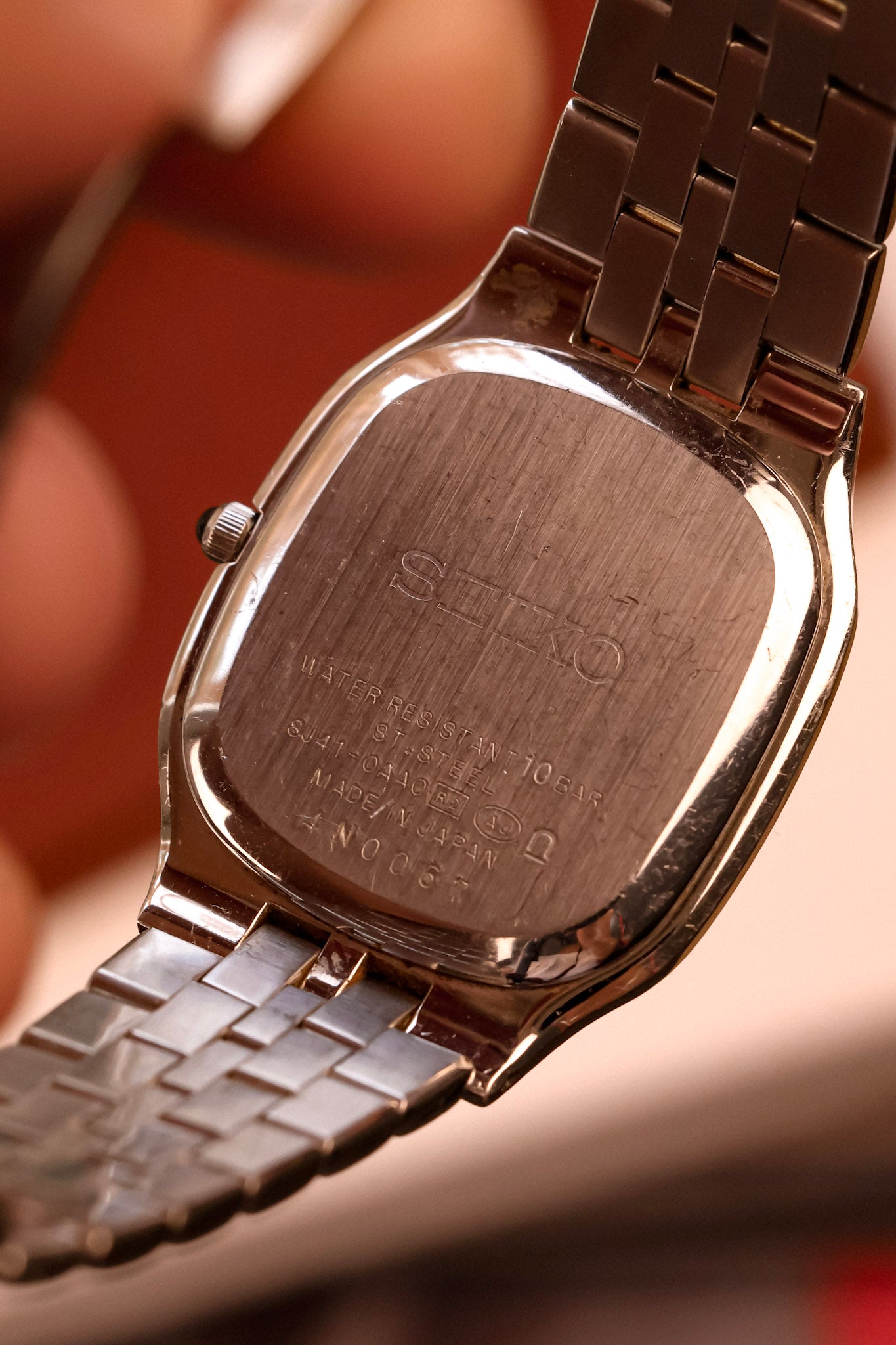 1994 Seiko Dolce Two Toned Ellipse