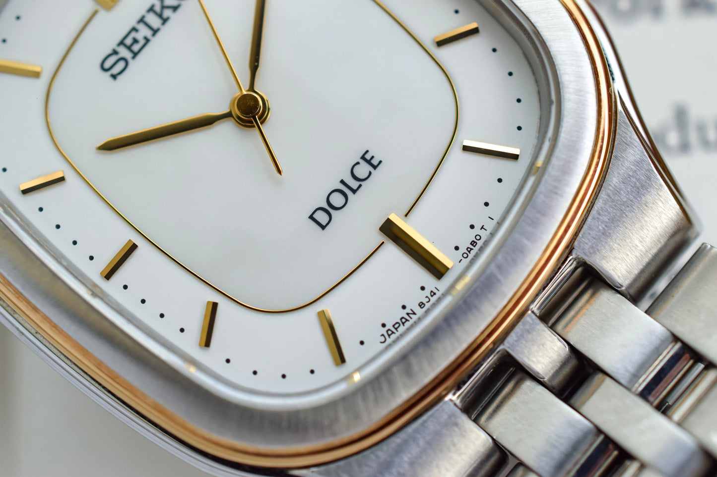 1982 Seiko Dolce Mother of Pearl Ellipse