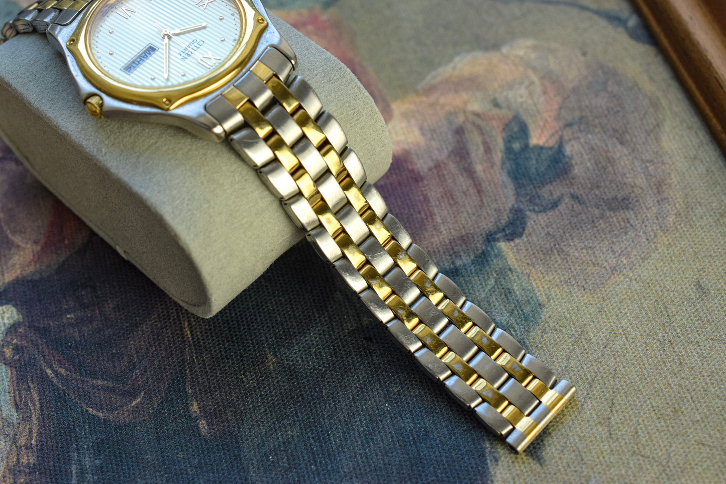 1986 Citizen Two Tone Tapestry Dial Day-Date