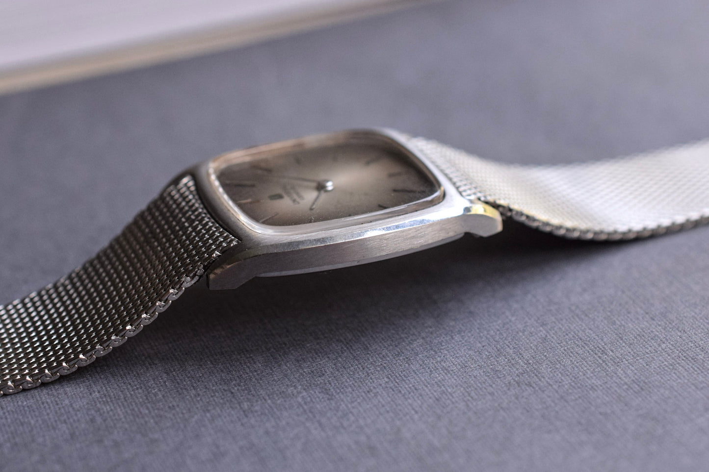70s Mechanical Universal Geneve Patina TV
