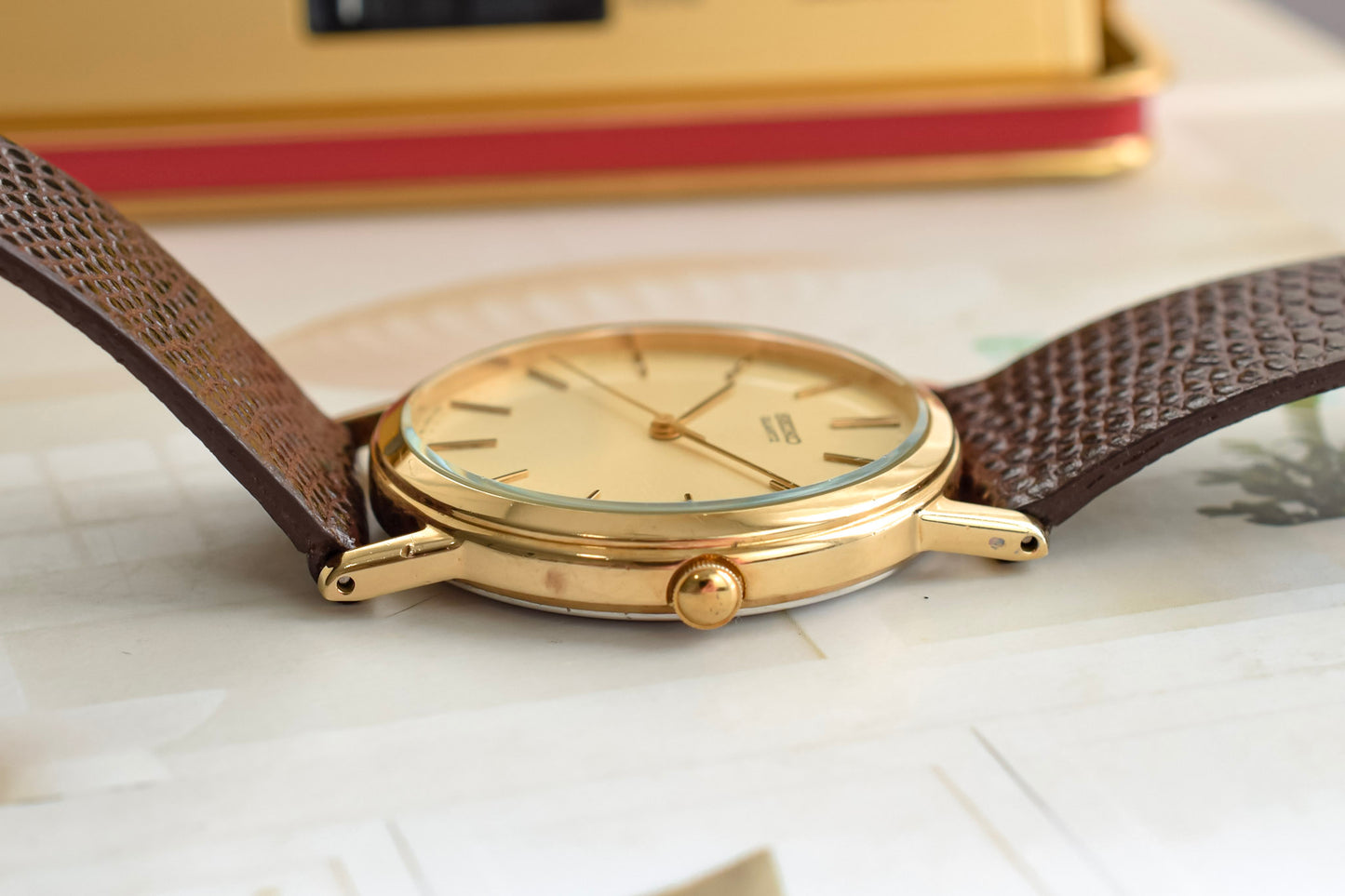 1982 Seiko Champagne Minimalist