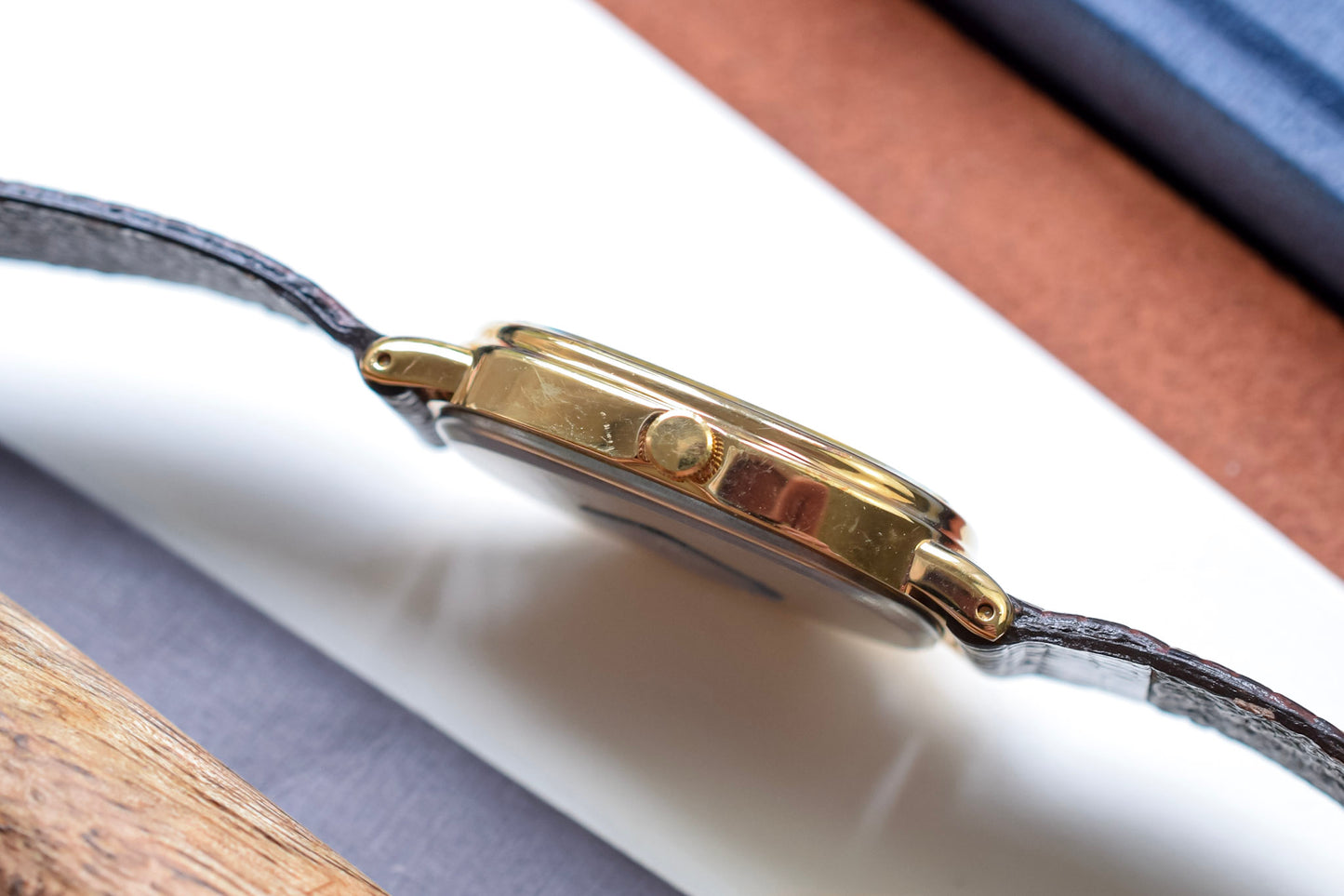 1980s Lorus Sunray Patina Champagne Ellipse