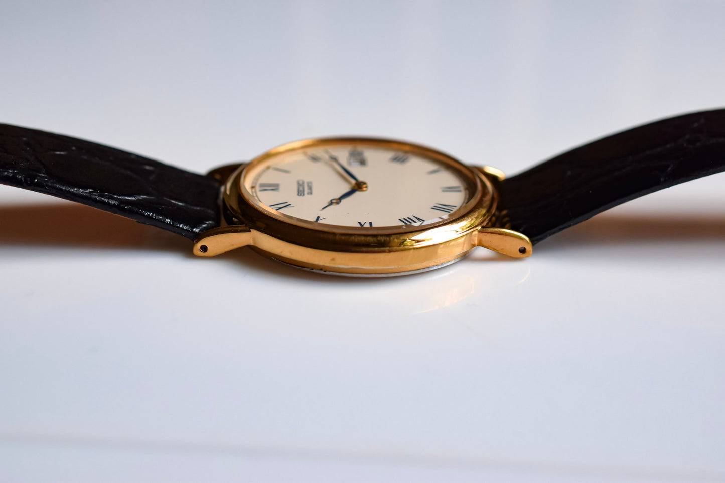 NOS 2004 Seiko Roman Calendar
