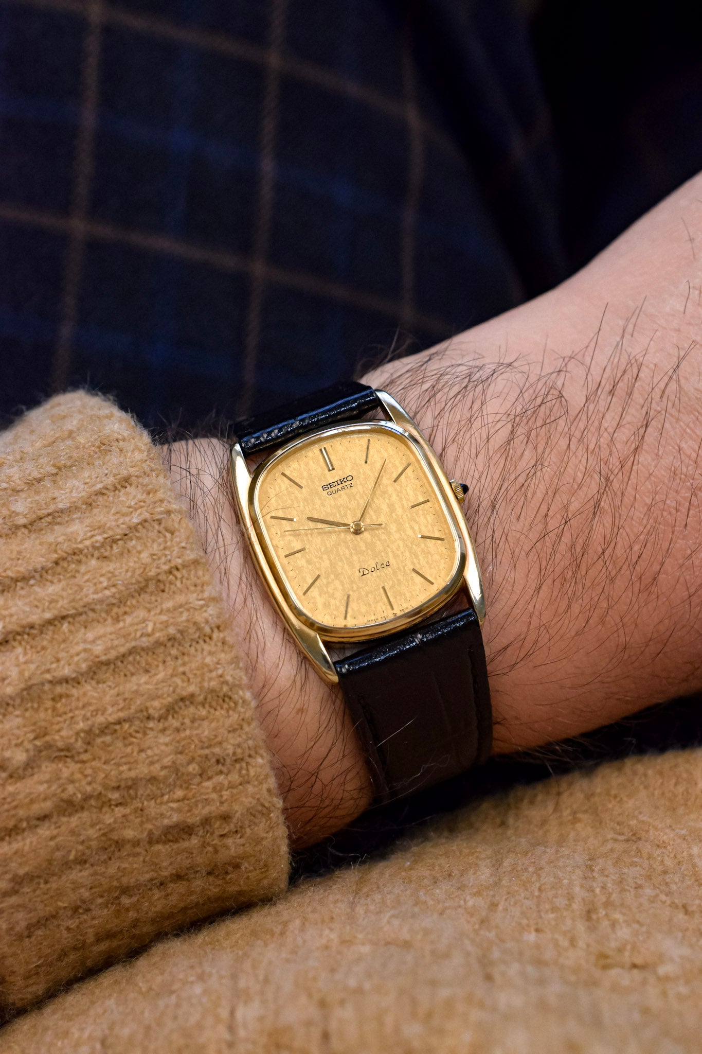 1981 Seiko Dolce Golden Snowflake Ellipse