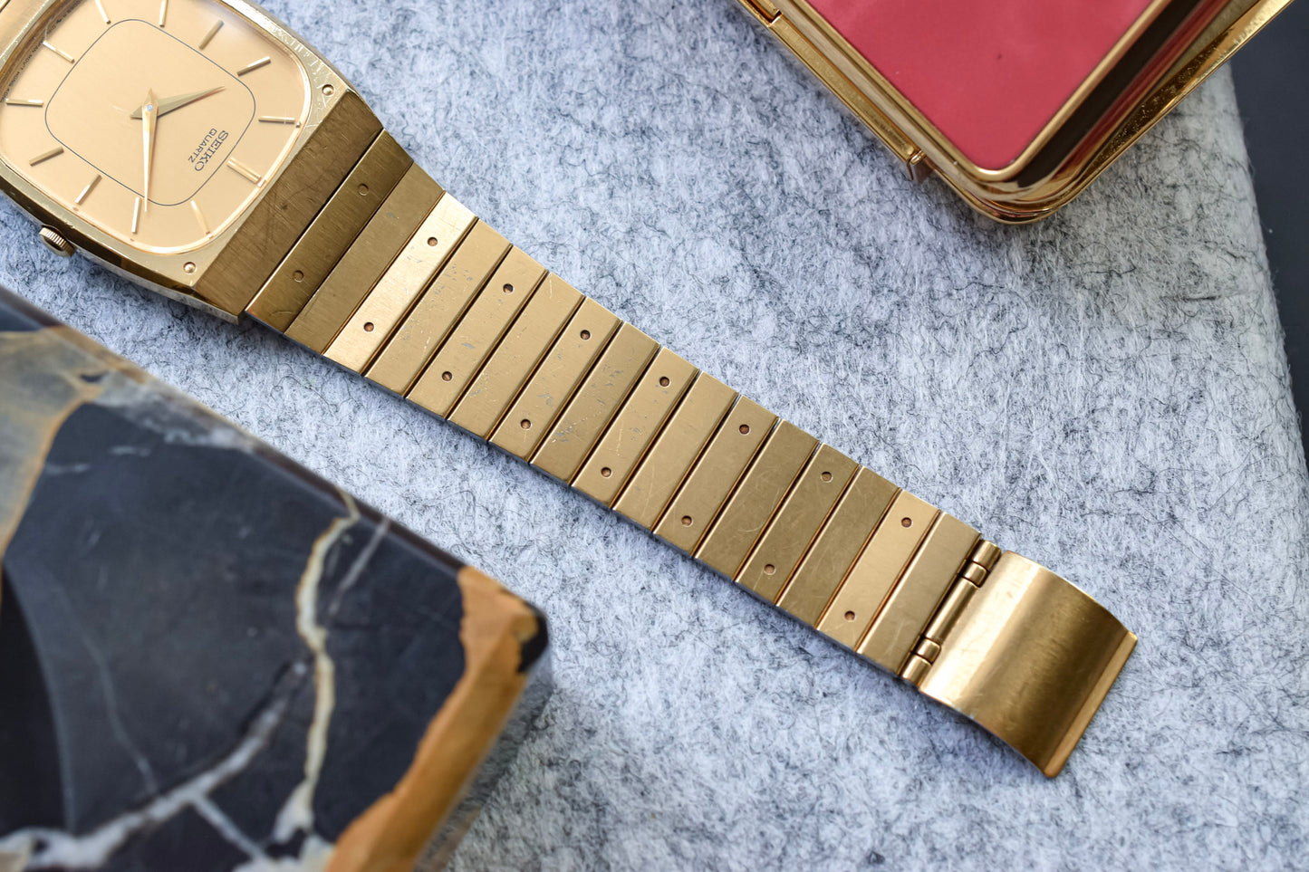 1982 Seiko Riveted Tonneau