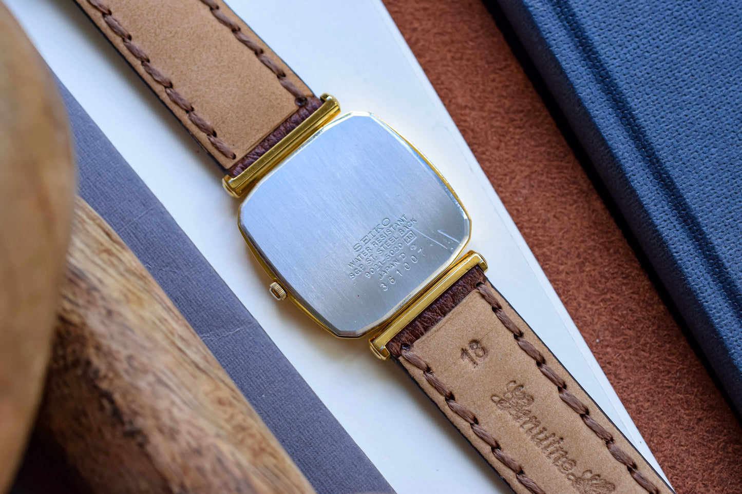 1983 Seiko Hooded Lug Champagne TV