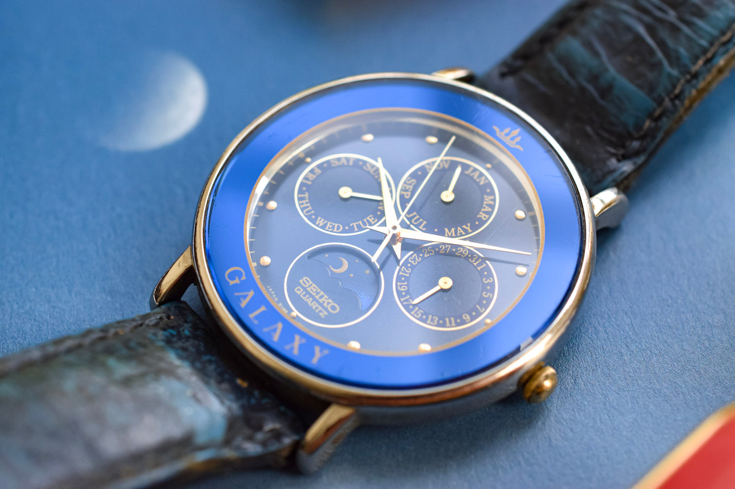 2002 Seiko Galaxy Day/Night Triple Calendar