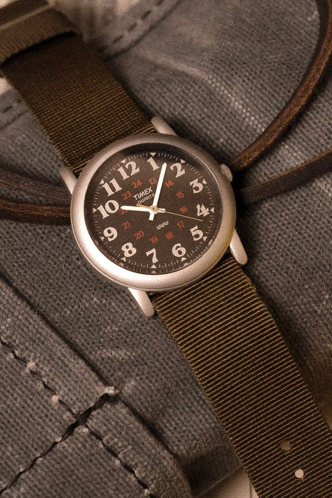 1997 Timex WR Military Inspired Field Watch – Oldtimer Watch  display picture 3