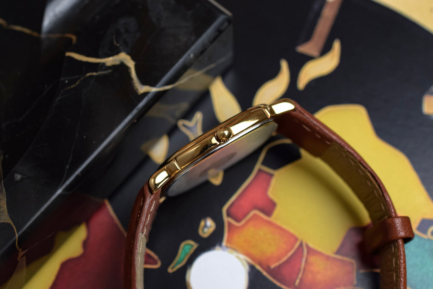 Vintage Longines Quartz Champagne Motif Ellipse - Les Grandes Classiques
