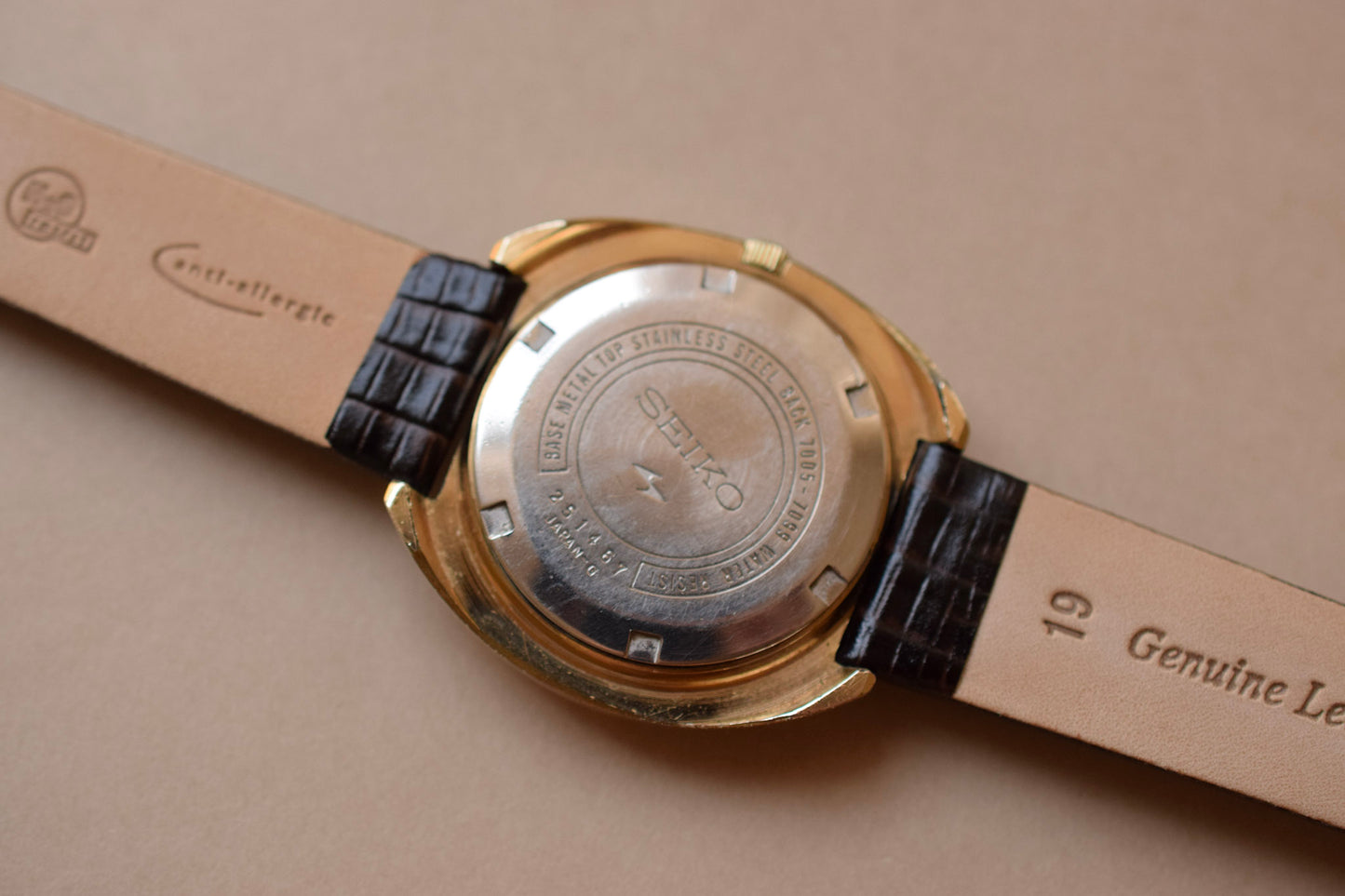 1972 Seiko Champagne C Cushion Calendar