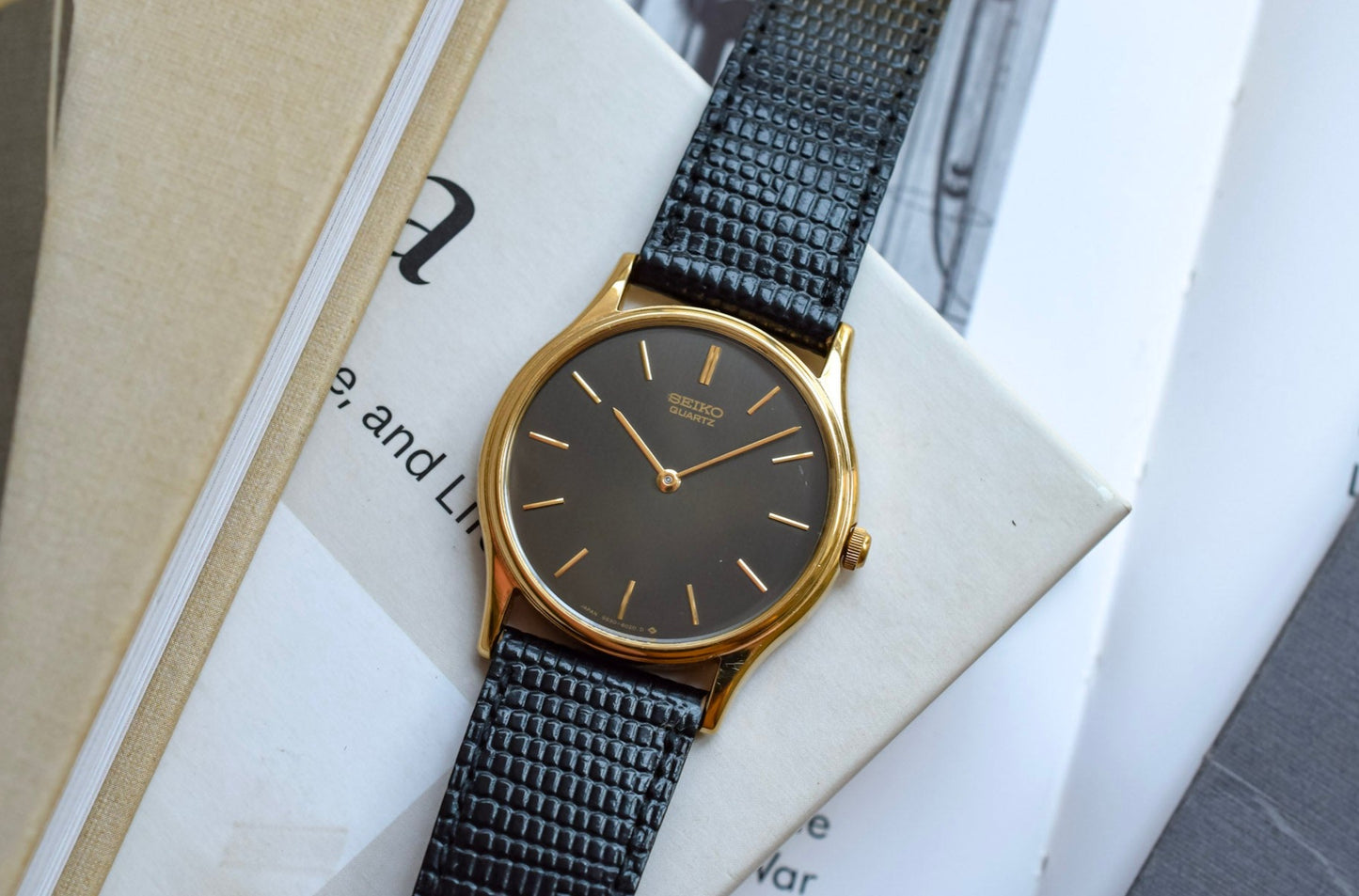 1985 Seiko Minimalist Gilt Dial