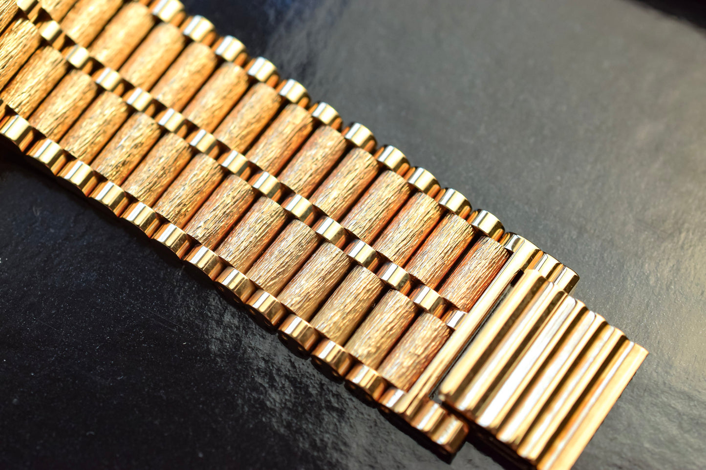 Neo-vintage Elgin Diamond Dial - New Old Stock in Box