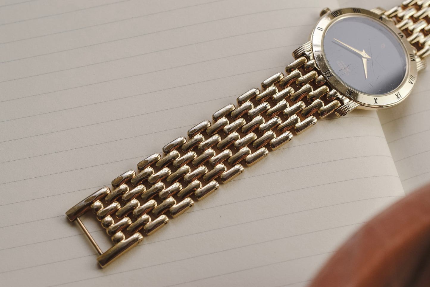 1984 Citizen Elegance Roman Bezel