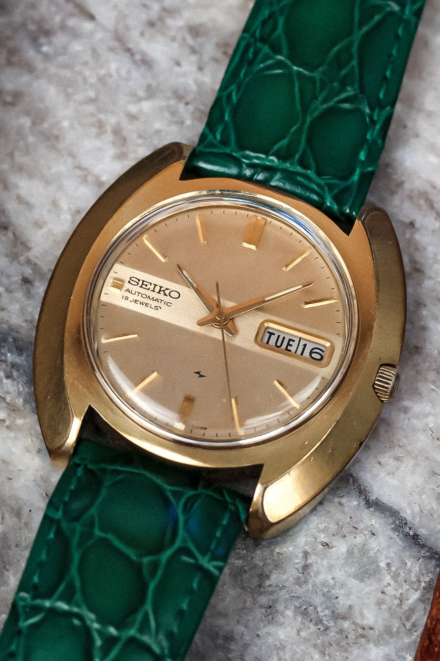 1973 Seiko Retro Golden Cushion Day-Date
