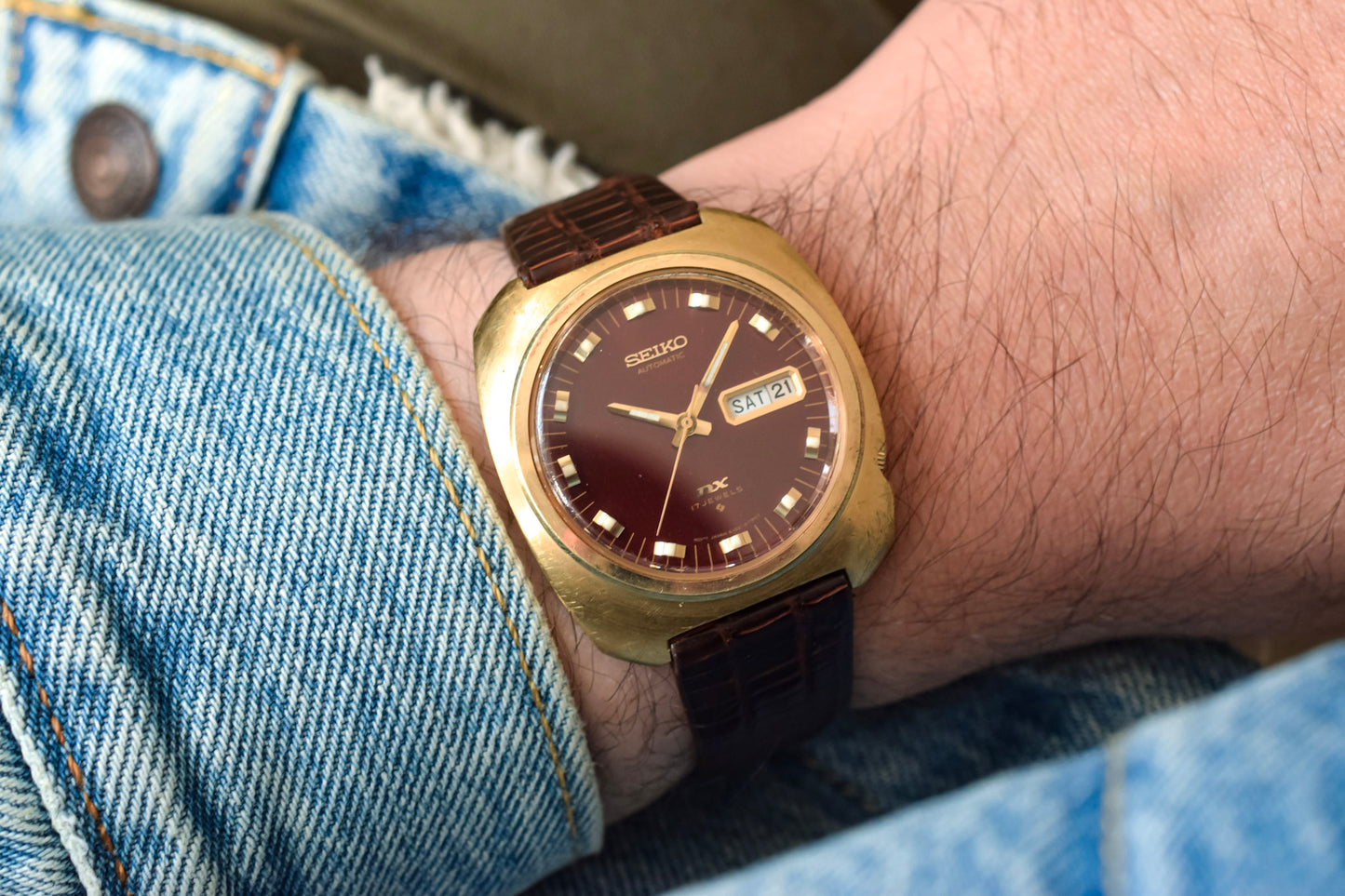 1976 Seiko Crimson DX Cushion Day-Date
