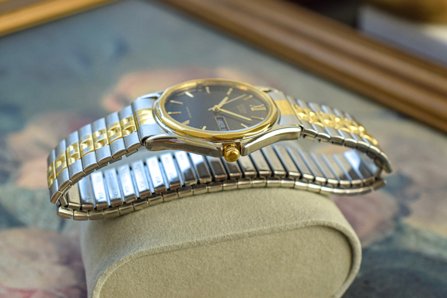 1986 Citizen Two Tone Black Dial Day-Date