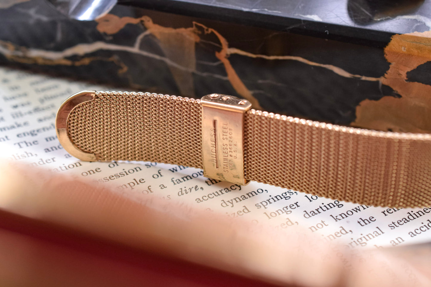 Longines Champagne Tapestry Quartz Octo - "Shell" Service Award