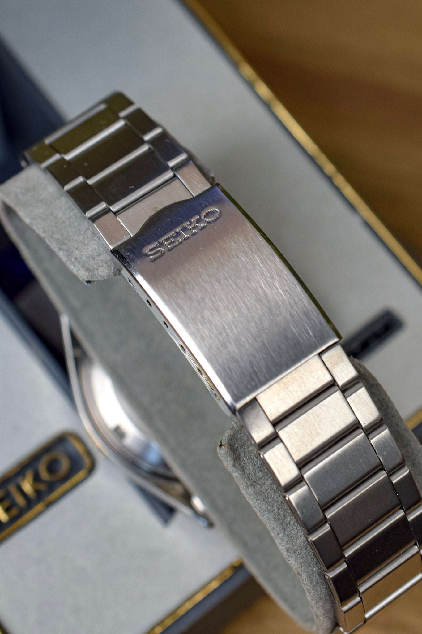 1983 Seiko 5 Automatic Honeycomb Day-Date - NOS