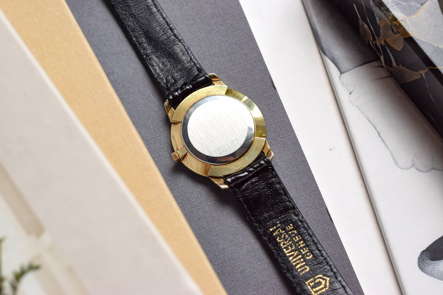 60s Mechanical Universal Geneve Breguet Dial