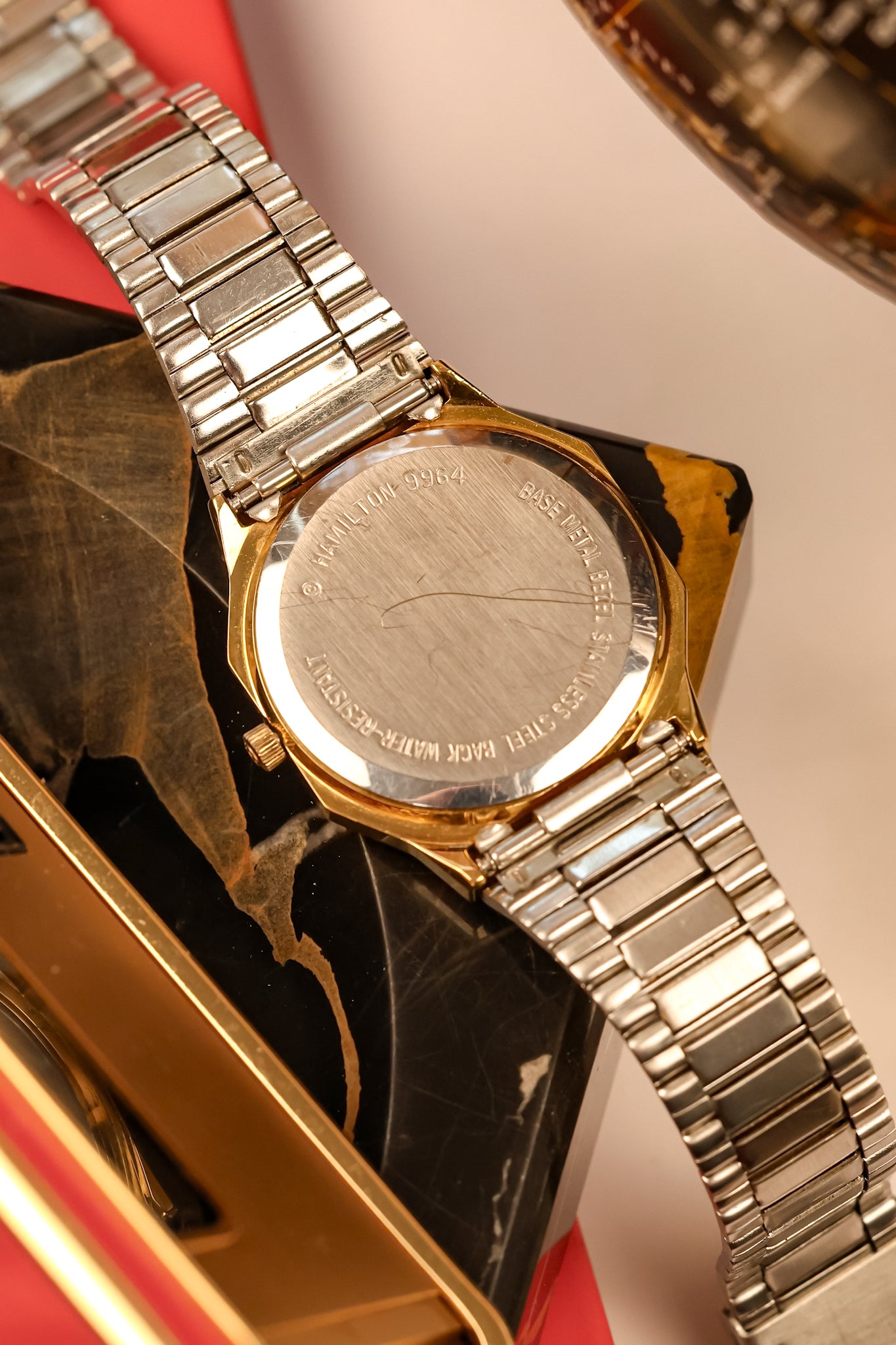 Special listing for R. Trump