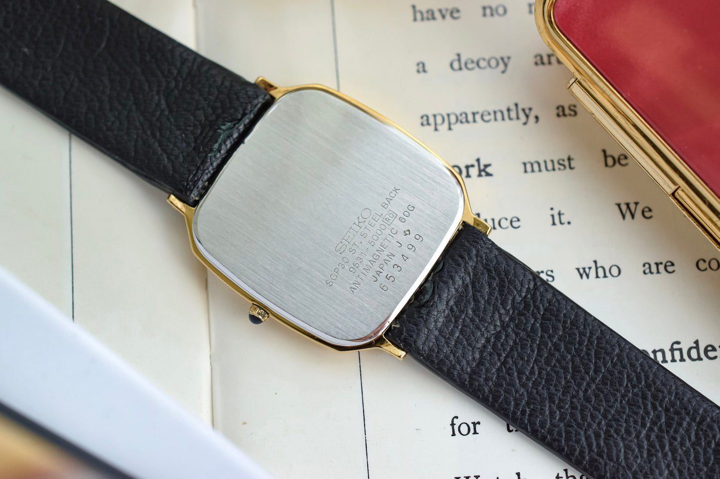 1986 Seiko Dolce Ornate Case Snowflake