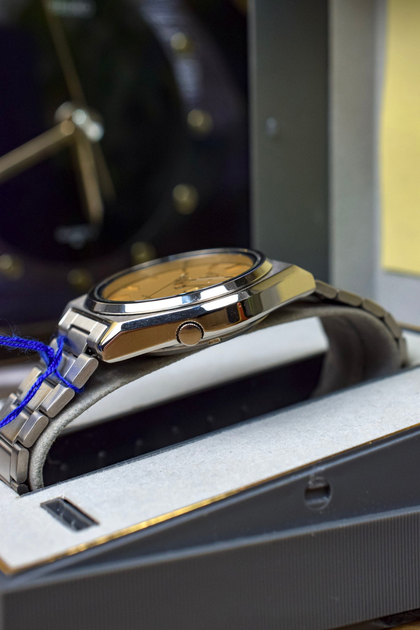 1983 Seiko 5 Automatic Honeycomb Day-Date - NOS