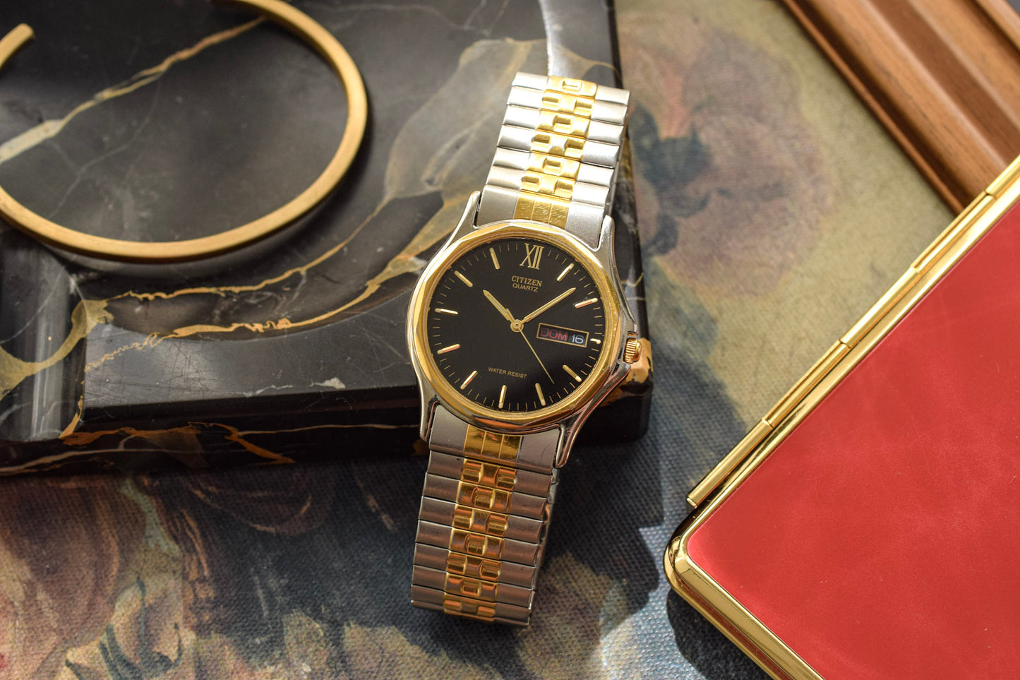 1986 Citizen Two Tone Black Dial Day-Date
