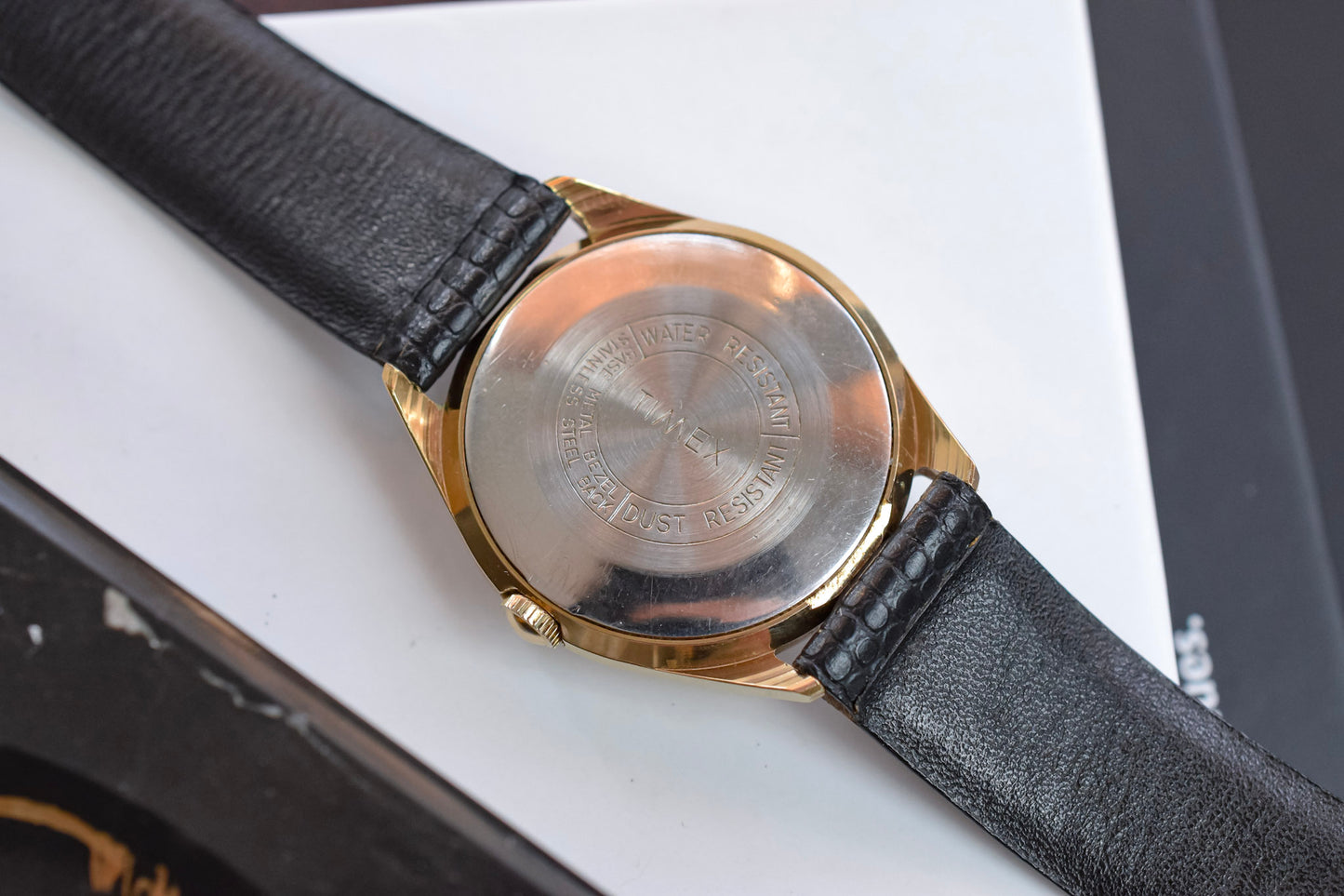 1970 Timex Mechanical Crosshair Calendar - Not Running, Needs Service