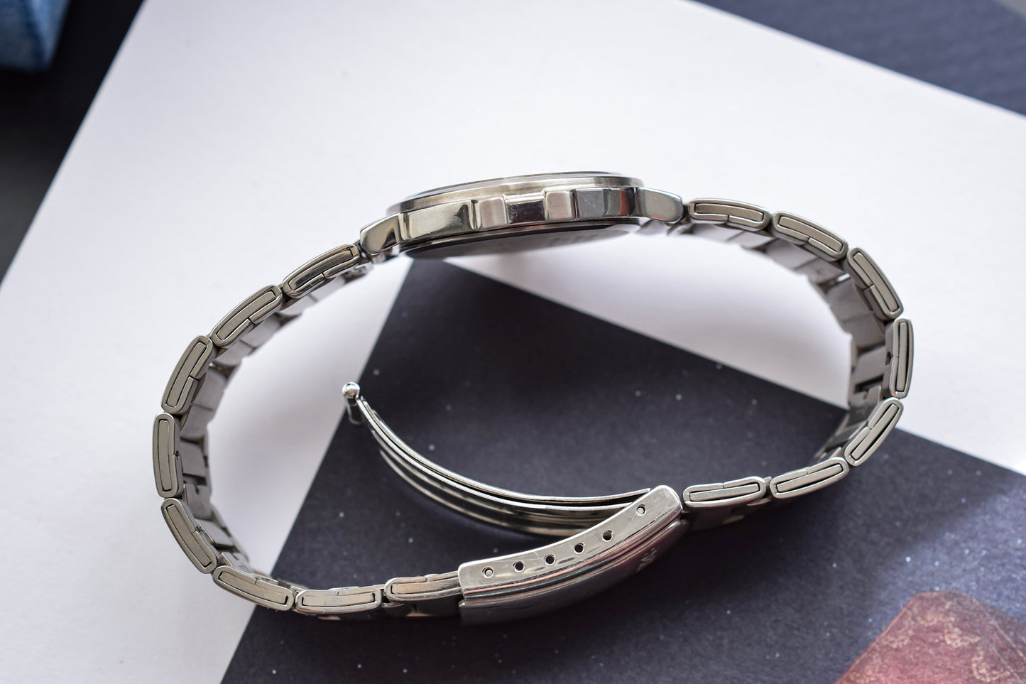 2000 Seiko White Dial "Nautilus" - New Old Stock