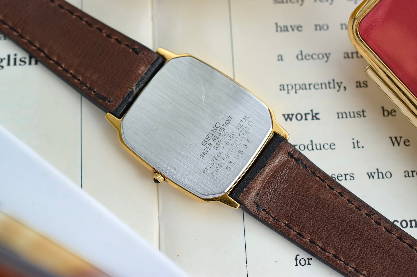 1989 Seiko Dolce Textured Dial Octo