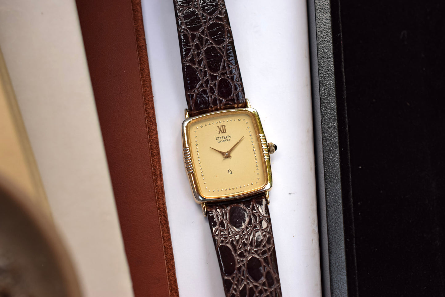 Vintage Citizen CQ Chariot