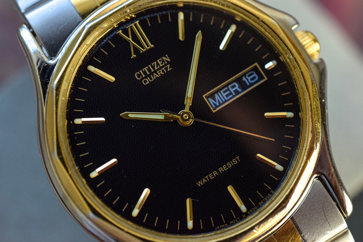 1986 Citizen Two Tone Black Dial Day-Date