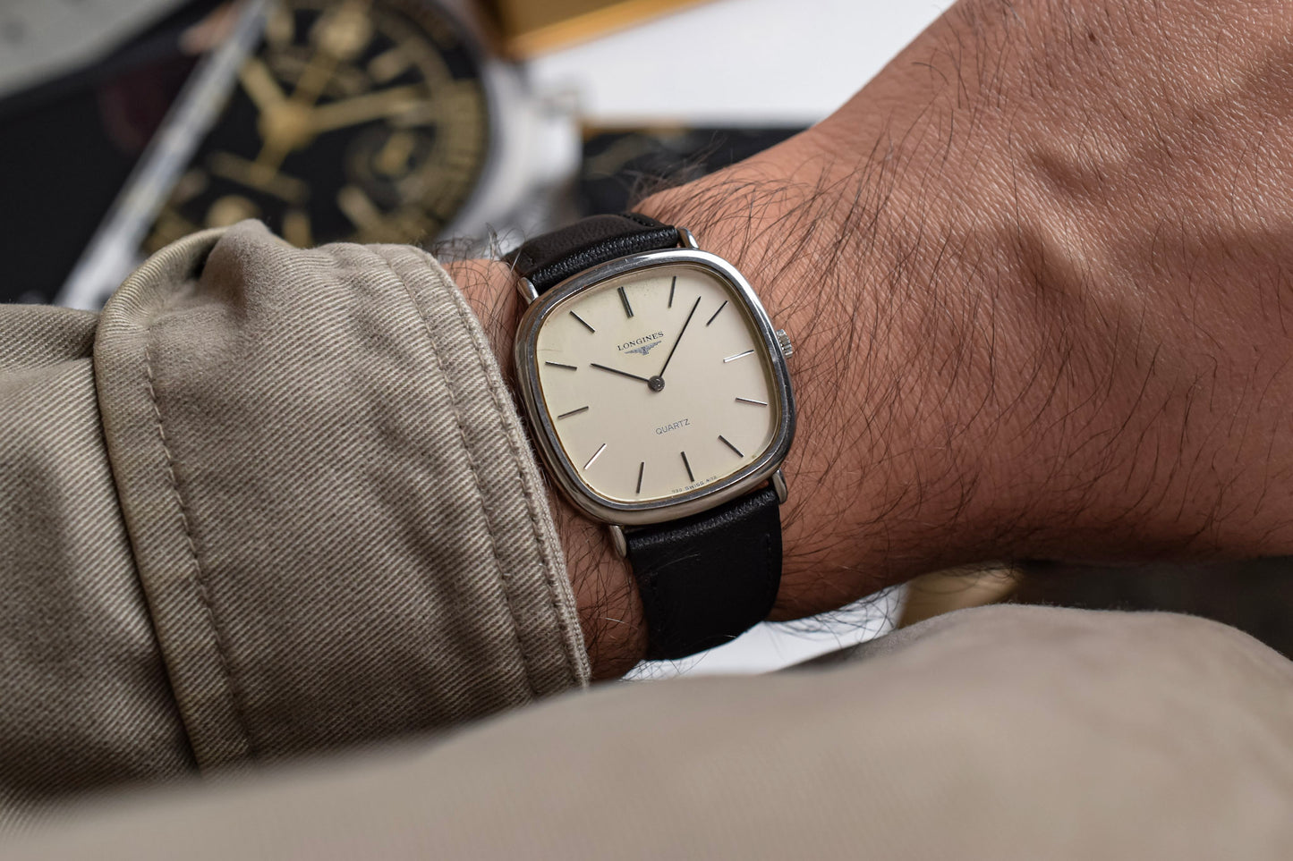 Vintage Longines Quartz Silver Steel TV
