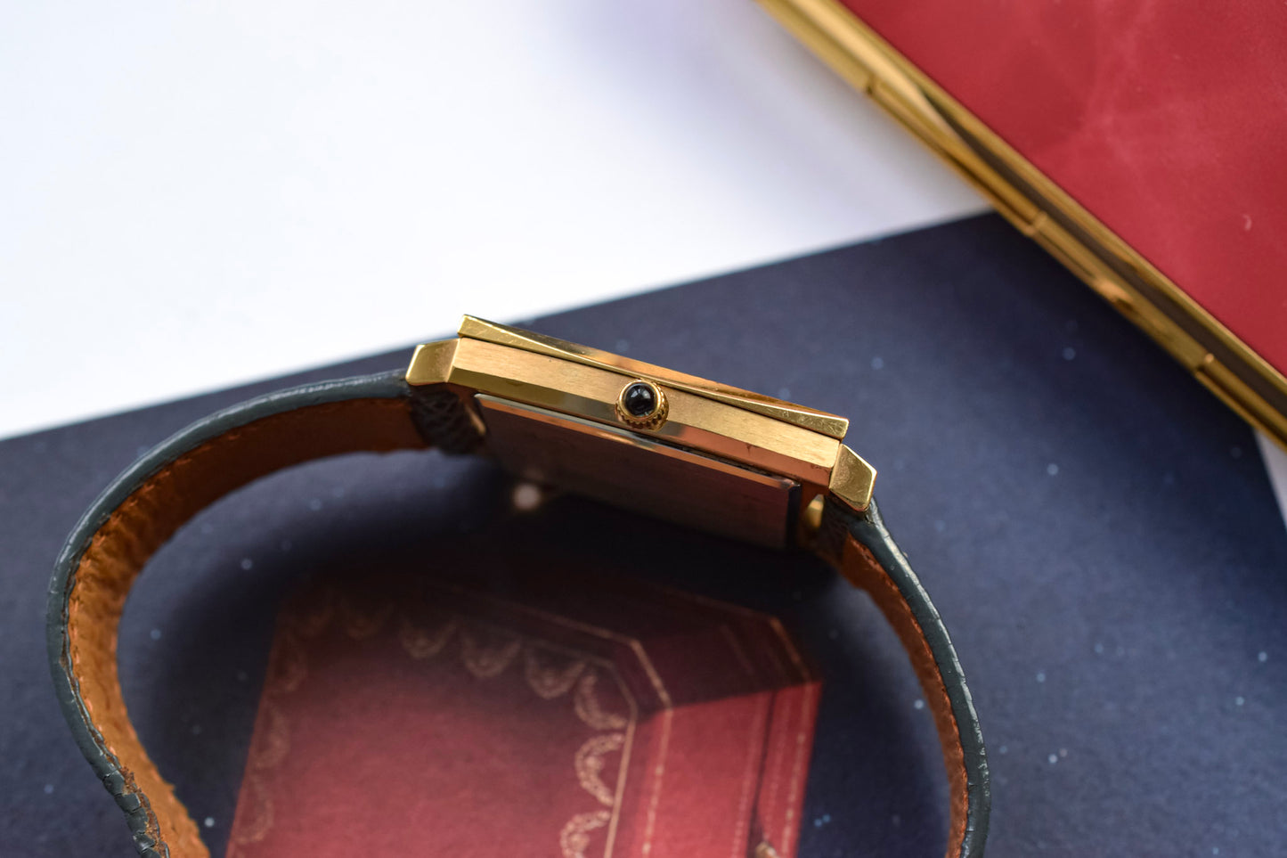 Hamilton Retro Diamond Dial Tank