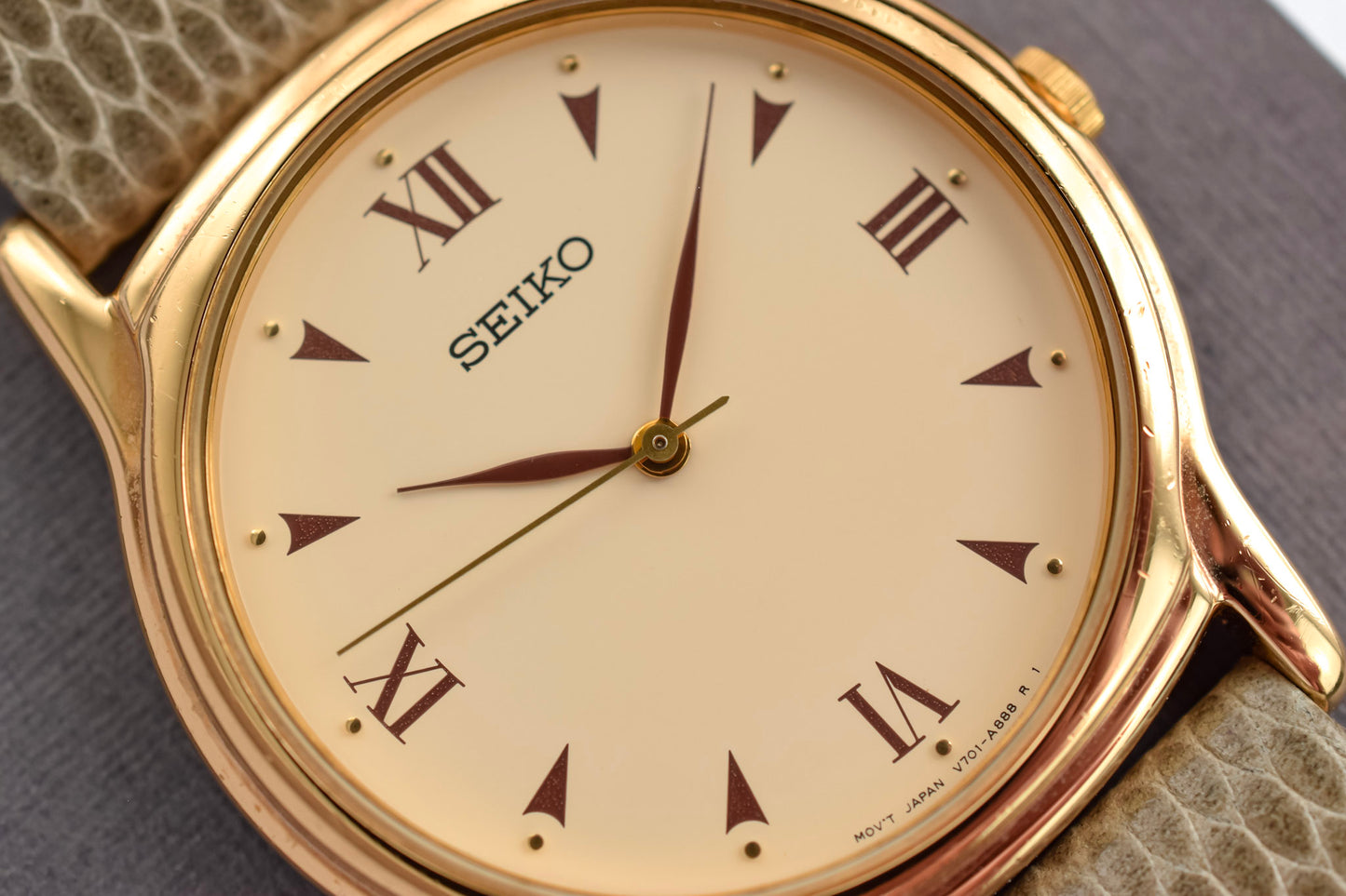 1999 Seiko Roman Arrowhead Minimalist