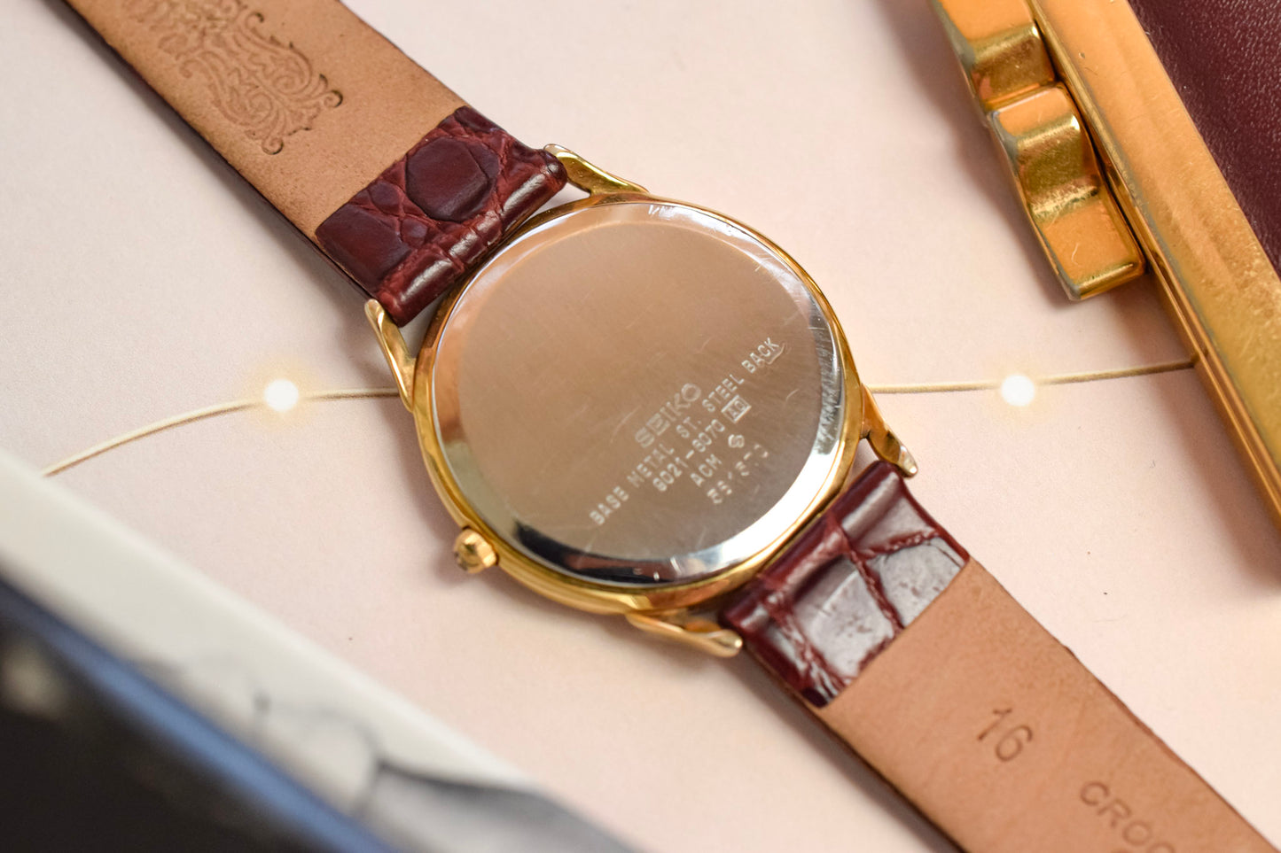 1985 Seiko Midsize Two Toned Honeycomb Dial