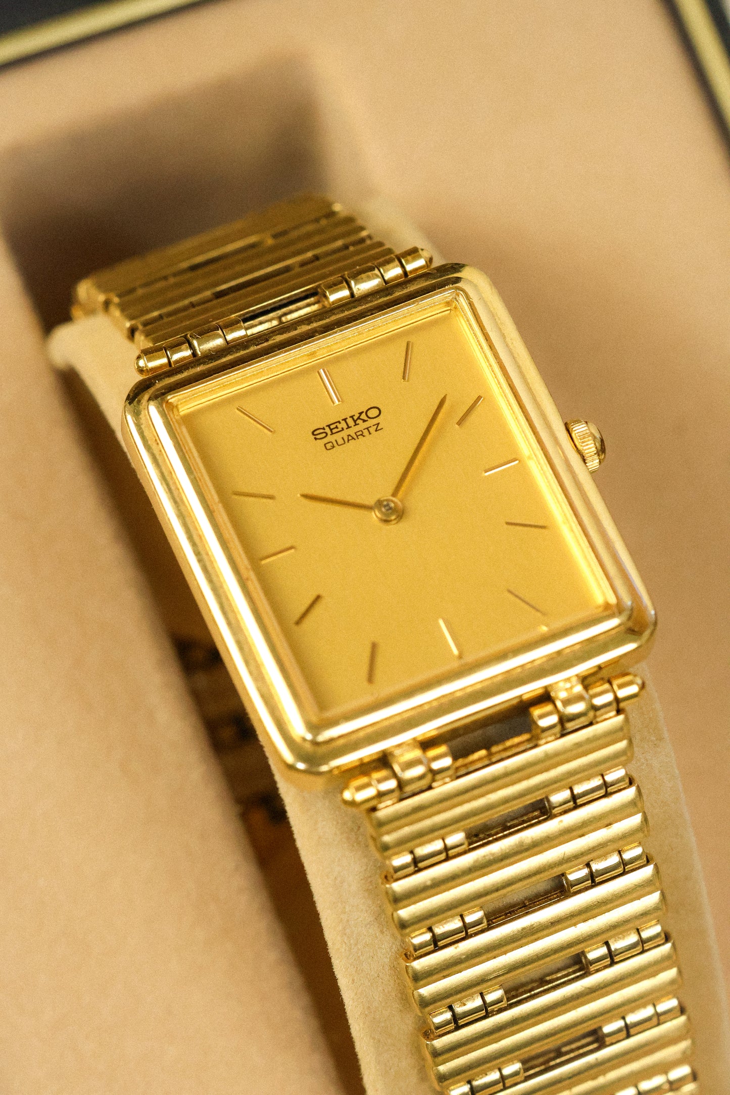 1985 Seiko Ladder Carrée