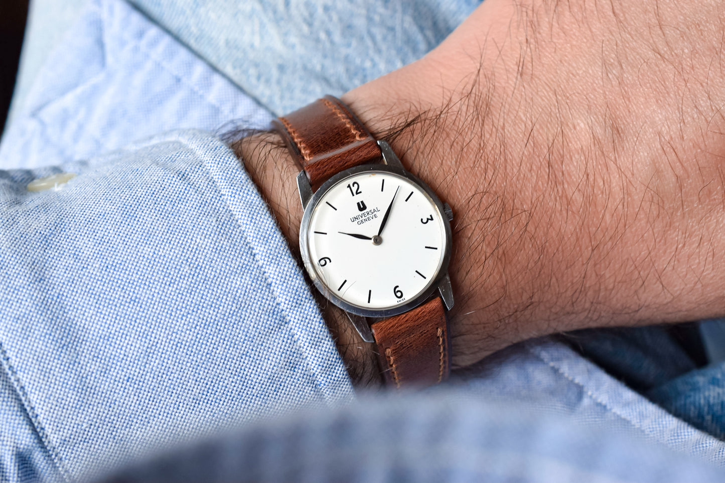 Vintage Mechanical Universal Geneve