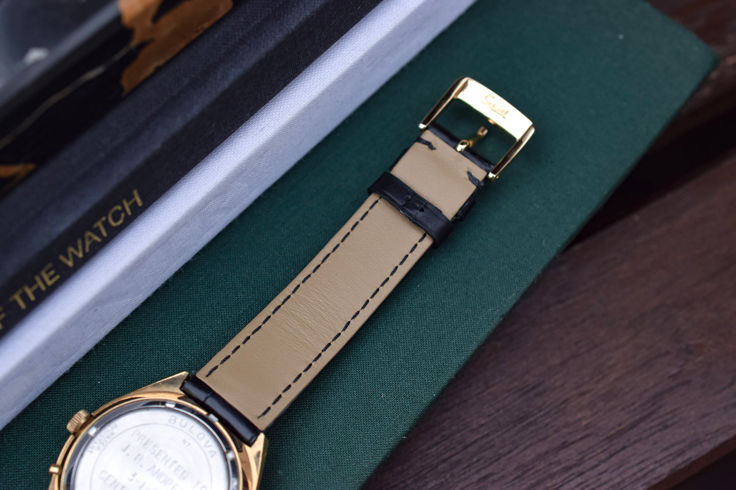 Vintage 1977 Bulova Accutron Quartz Watch - Award Piece
