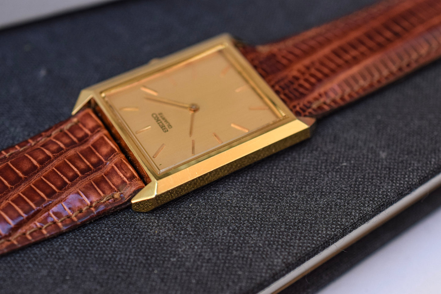 1983 Gold Tone Seiko Quartz Tank Watch