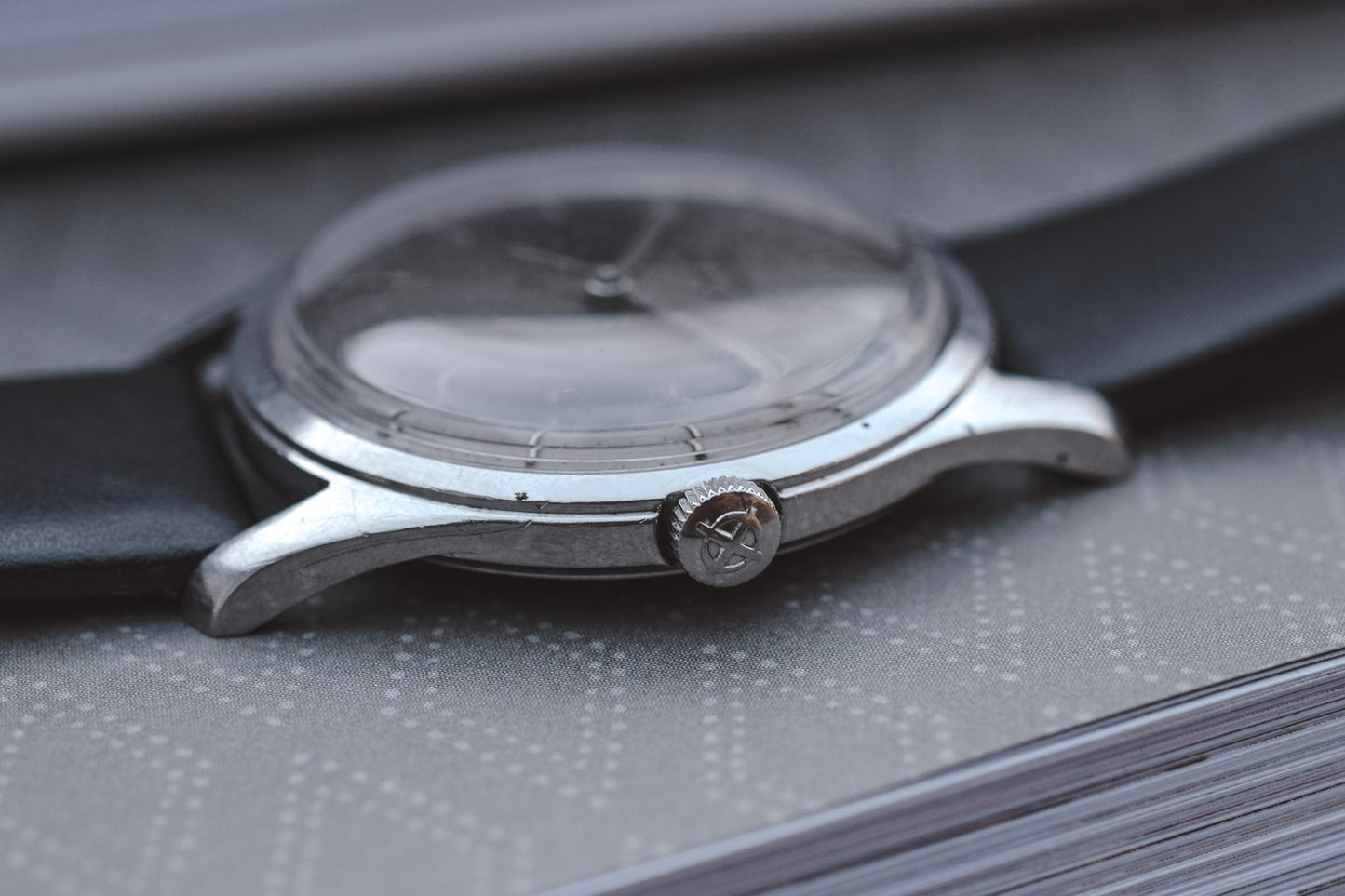 Vintage Mechanical Zodiac Hermetic Watch