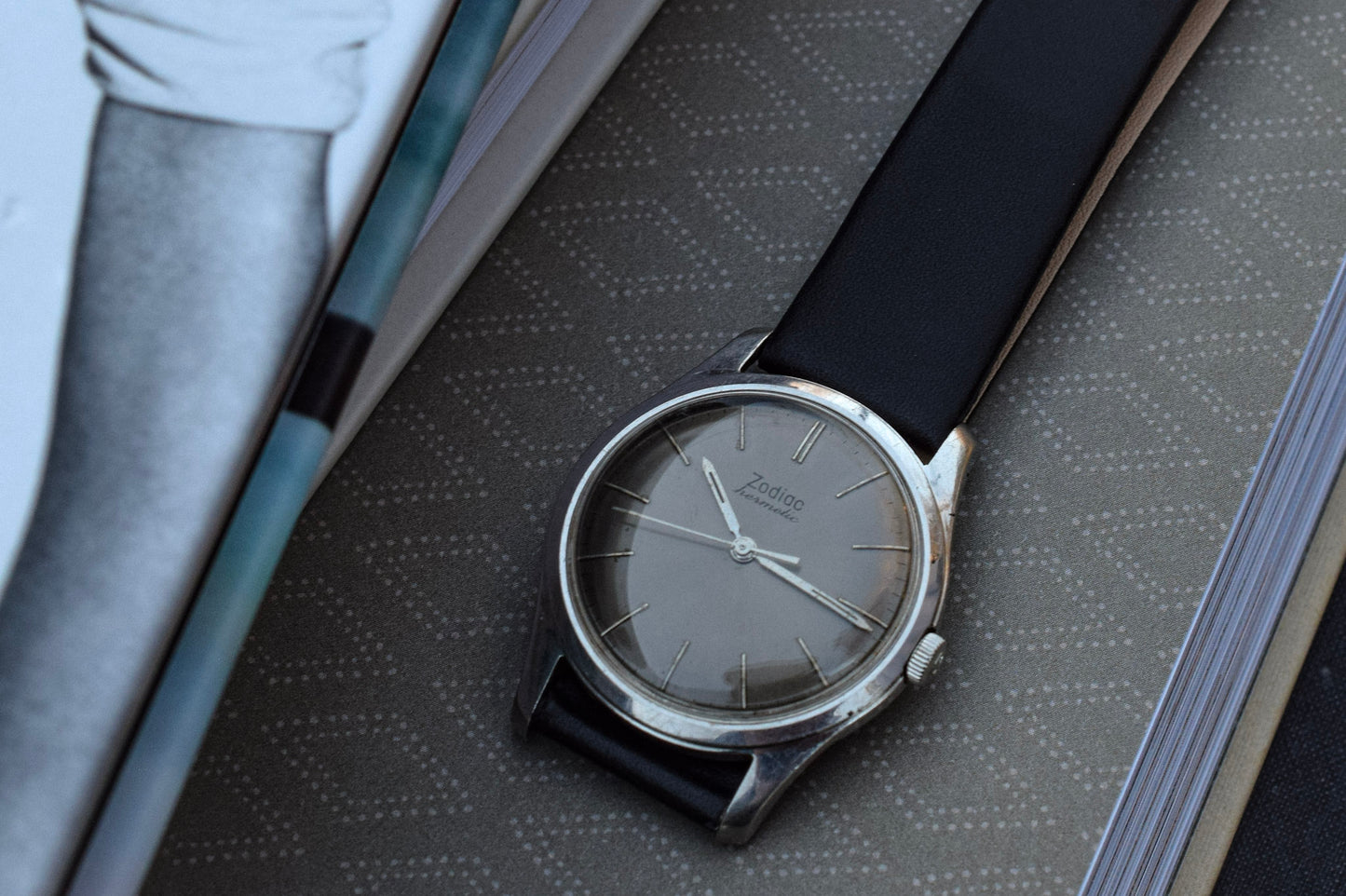 Vintage Mechanical Zodiac Hermetic Watch