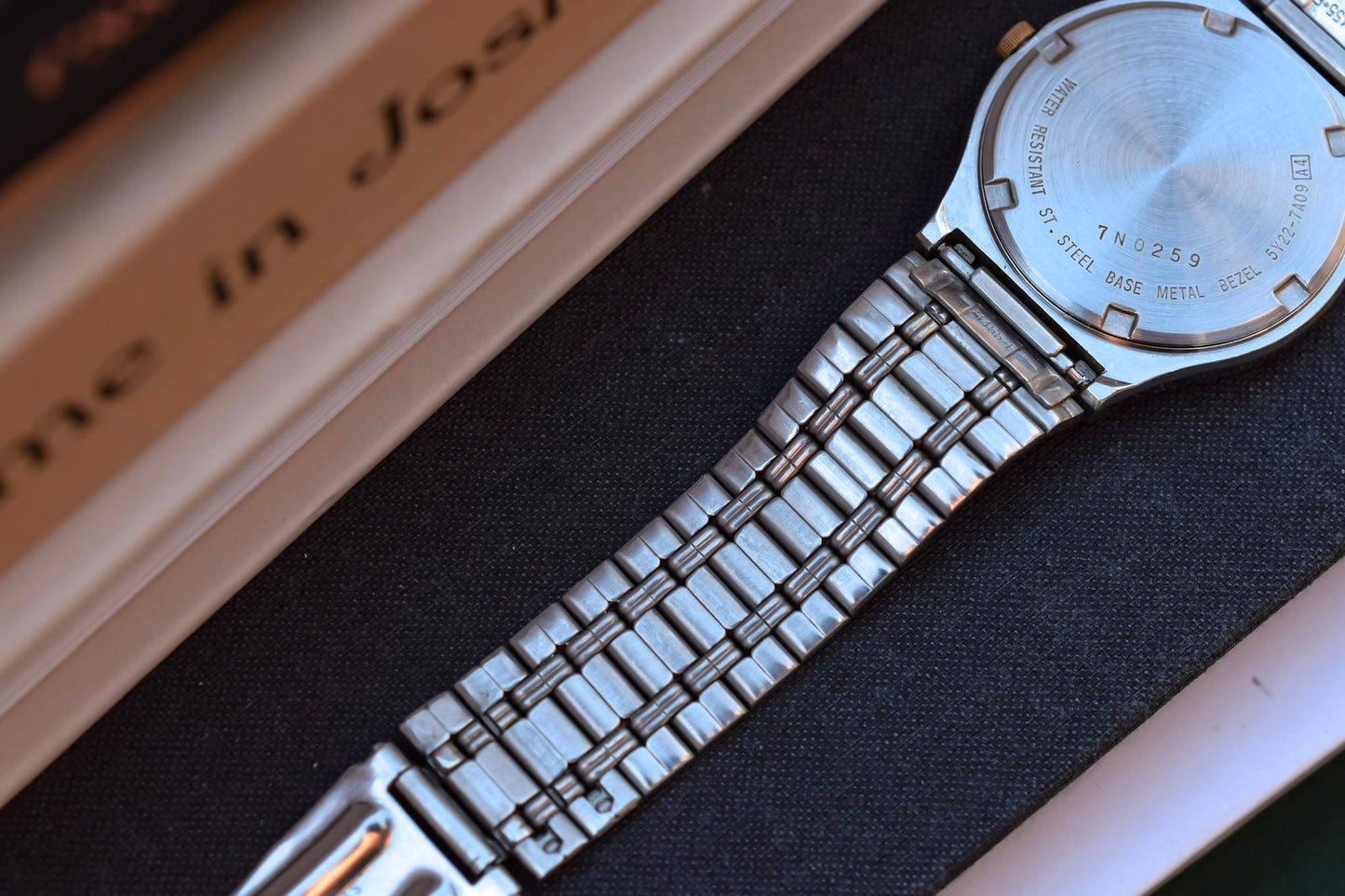 1997 Seiko Two Toned SQ Date Watch