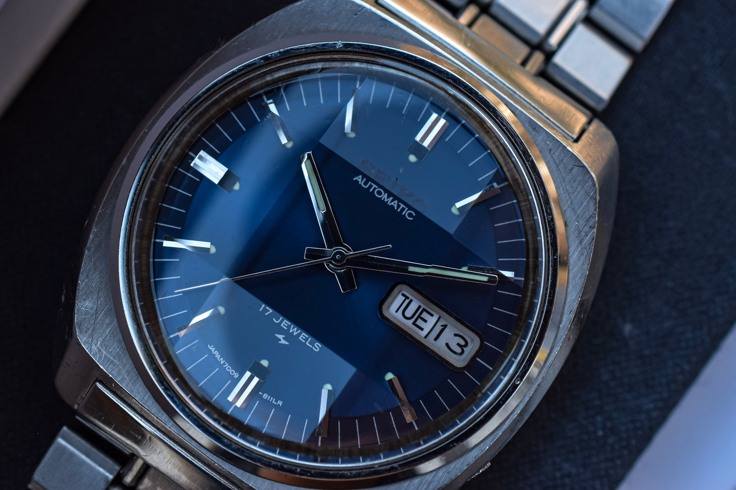 1976 Seiko Automatic Blue Dial Faceted Crystal Day/Date Watch