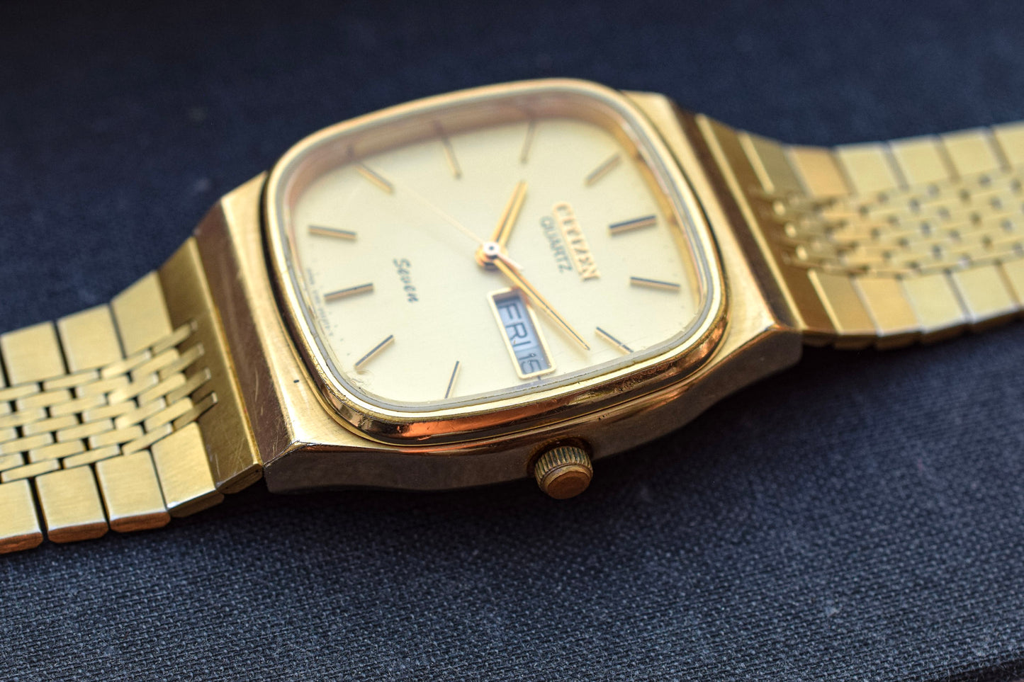 1982 Citizen Seven Quartz Day/Date TV Watch